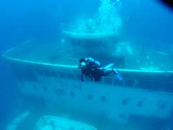 Wreck diving on the Vandenberg in Key West